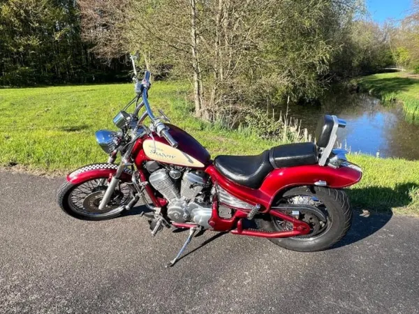 1992 Honda VT 600 - € 2.250 · Bieden (1/1)