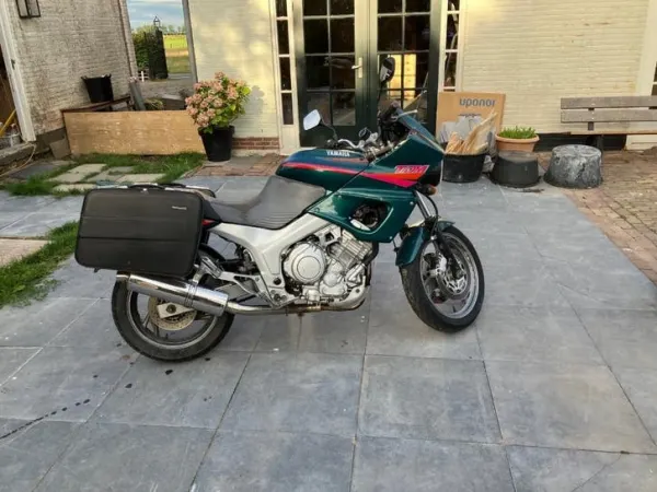 1994 Yamaha TDM 850 - € 900 (1/1)