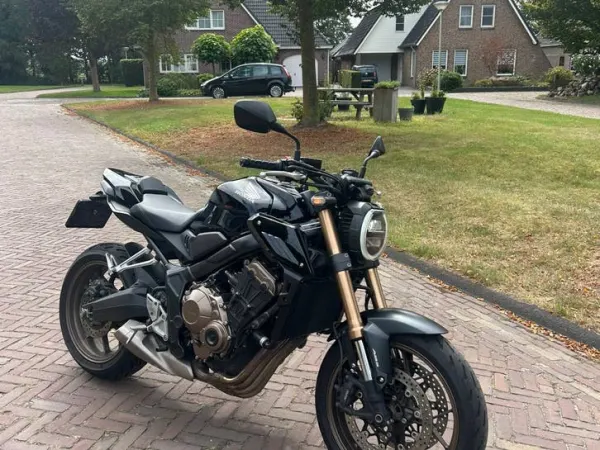 2020 Honda CB650R - €6,600 (1/1)