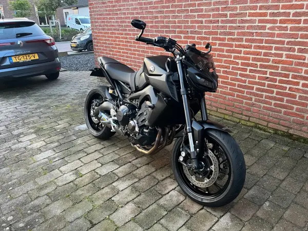 2017 Yamaha MT-09 - € 8.499 (1/1)