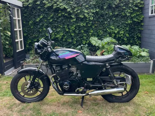Year unknown Suzuki GSX 400 - Reserved (1/1)