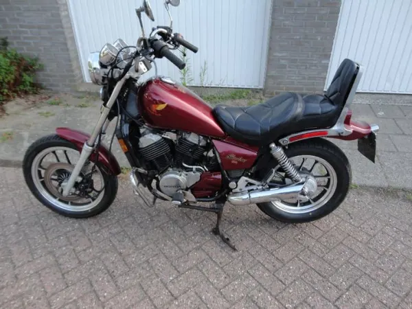 1986 Honda Shadow 500 cc - € 1.200 (1/1)
