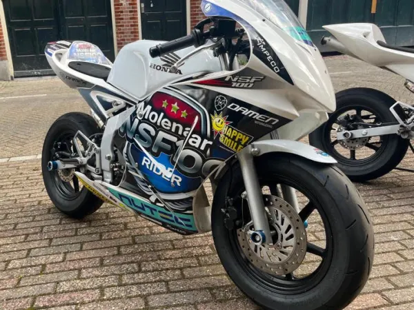 Year unknown Honda NSF 100 - €2,600 · Bidding (1/1)