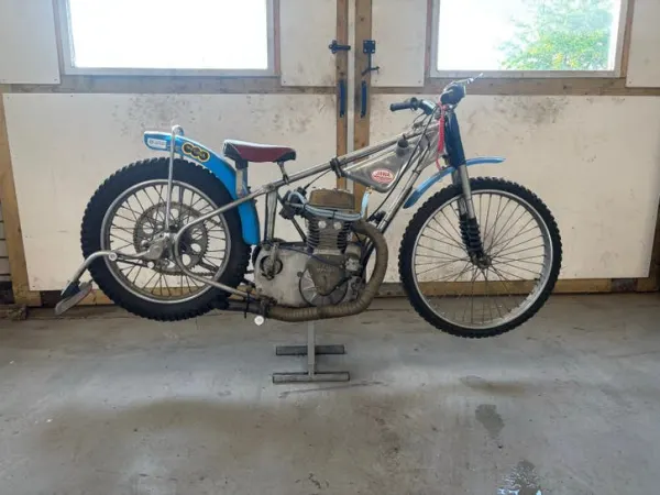 Bouwjaar onbekend Jawa Speedway Motorfiets-Unieke Klassieker - € 2.499 · Bieden (1/1)