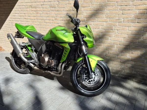 2004 Kawasaki Z 750 - € 3.100 · Bieden (1/1)