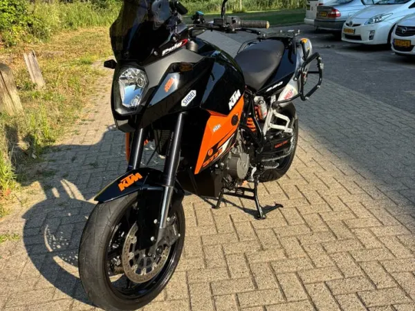 2010 KTM 990 SMT-Krachtige Toermotor met Opties - €6,999 · Bidding (1/1)
