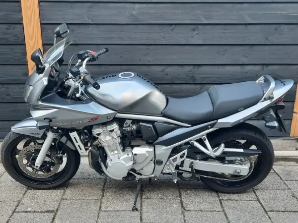 2009 Suzuki Bandit 650 - €3,699 (1/1)