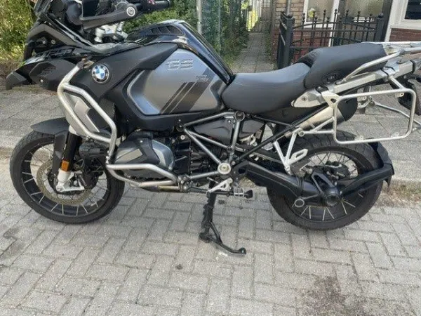 2021 BMW R 1250 GS Adventure-bj 2021, 6000 Kilometers - € 20.950 · Bieden (1/1)