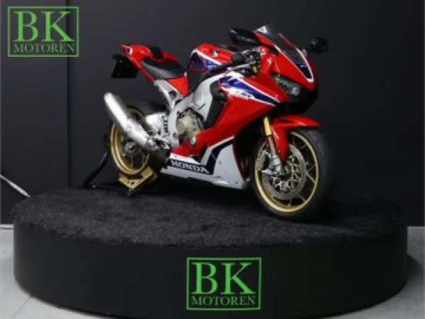 2018 Honda CBR 1000 RR Fireblade SP - € 16.775 (1/1)