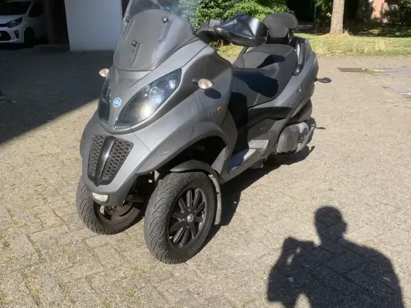 2012 Piaggio MP3 500 - €3,250 (1/1)