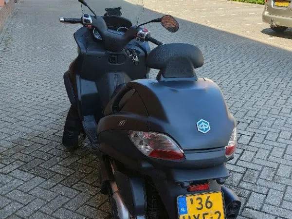 2012 Piaggio MP3 LT - Bieden (1/1)