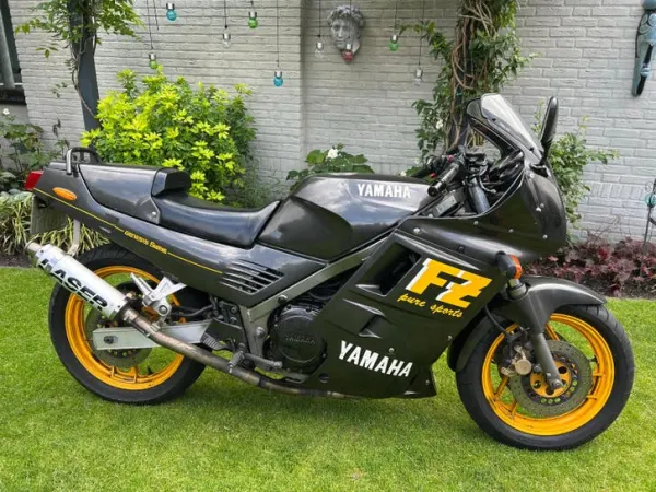 1985 Yamaha FZ 750 - Bieden (1/1)