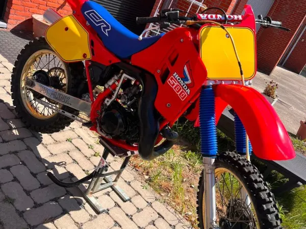 1986 Honda CR 500 - €9,500 · Bidding (1/1)