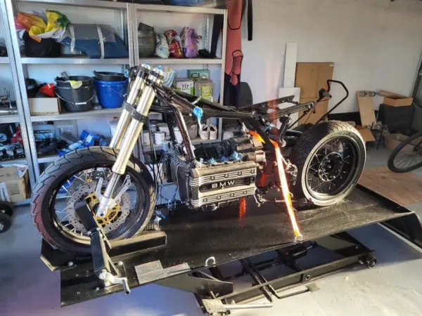 Year unknown BMW K 100 - €4,000 · Bidding (1/1)