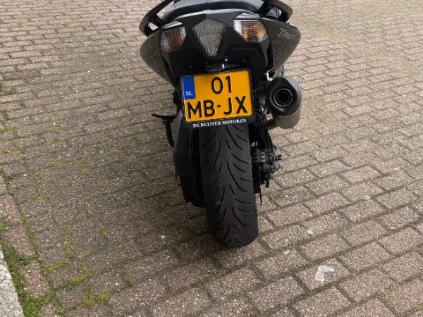 2012 Yamaha TMax 530 - € 5.950 · Bieden (1/1)