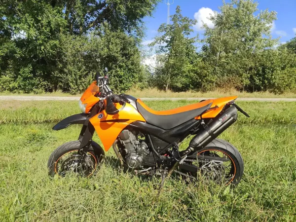 2006 Yamaha XT 660 - €3,999 (1/1)