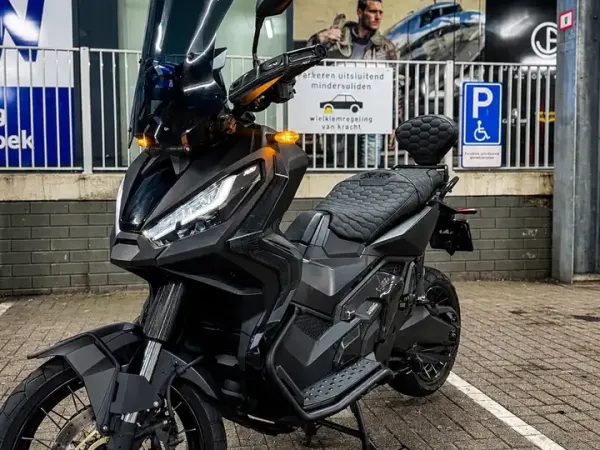 2023 Honda X-ADV - €13,999 (1/1)