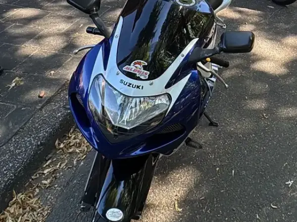 2002 Suzuki GSX-R 600 - €2,500 (1/1)