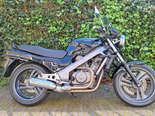 1993 Honda NTV 650 - € 1.400 (1/1)