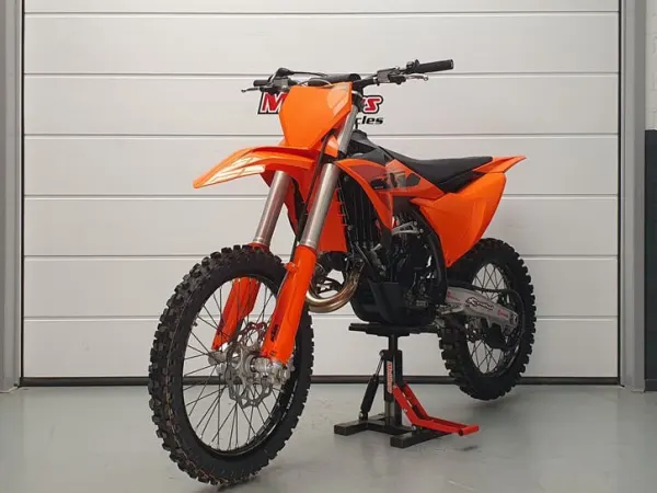 2025 KTM 150 SX (bj 2025) - €7,250 · Bidding (1/1)