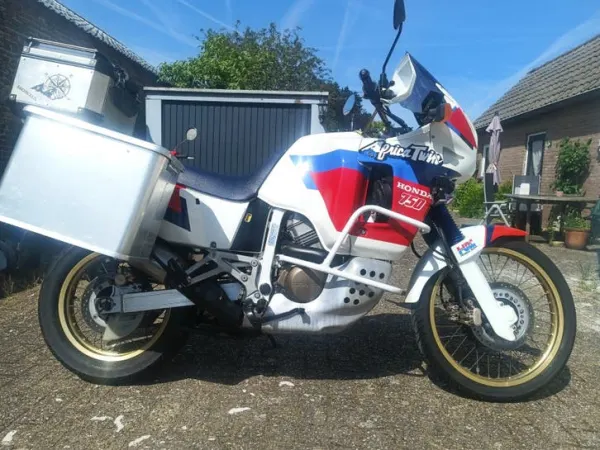 1992 Honda Africa Twin RD04 Slechts 47.800KM!!! - €6,800 (1/1)
