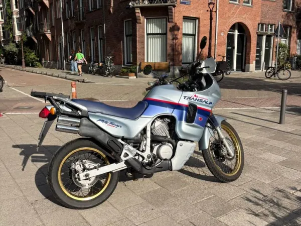 1999 Honda XL 600 V Transalp - € 3.753 (1/1)