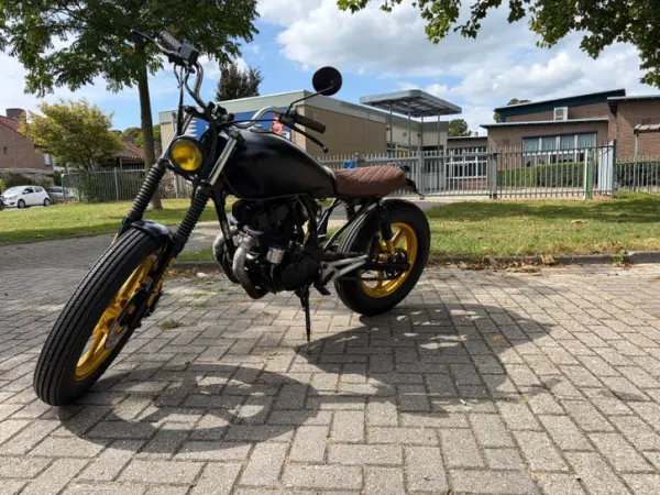 1994 Honda CB250 (twofifty) Brat/Caferacer - Bieden (1/1)