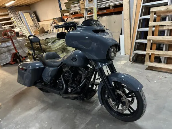 Year unknown Harley-Davidson Street Glide - €16,000 · Bidding (1/1)