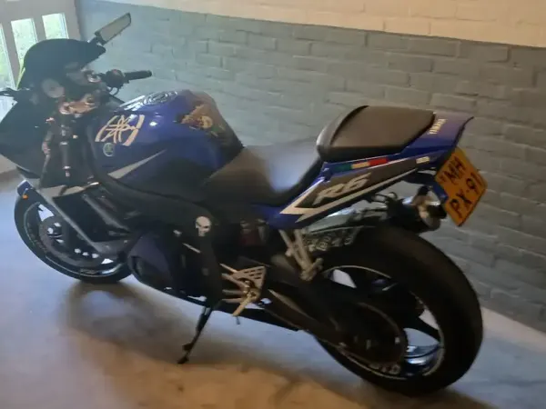 2003 Yamaha YZF-R6 - €4,000 (1/1)
