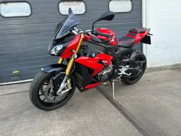 2016 BMW S 1000 R - € 9.299 · Bieden (1/1)