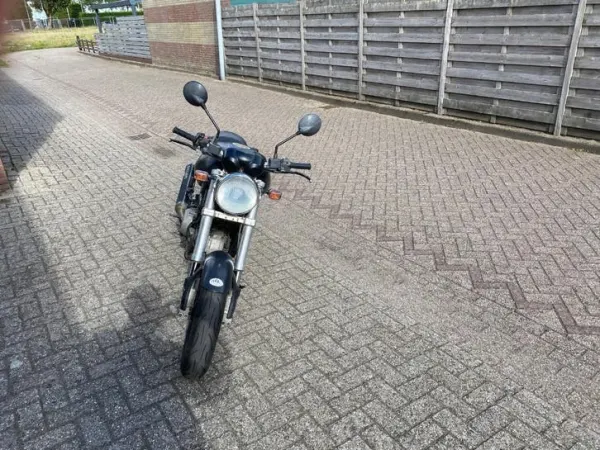 2003 Ducati Monster 620 i.e. Dark uit 2003 - Bieden (1/1)