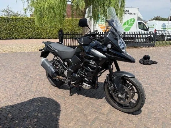 2019 Suzuki V-Strom 1000 - €8,500 · Bidding (1/1)