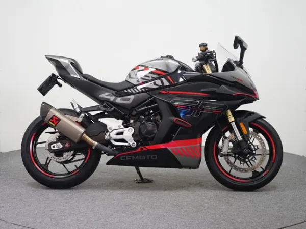 2024 Cfmoto 450 SR - € 6.299 (1/1)