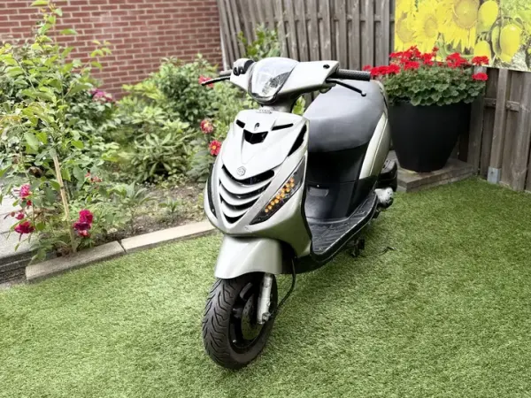 2014 Piaggio Zip 50 - € 850 (1/1)