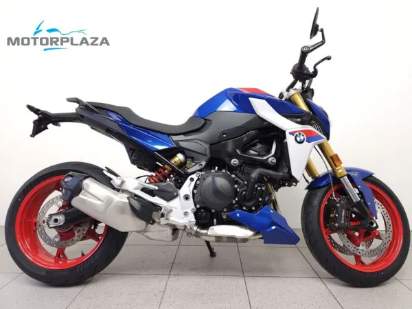 2026 BMW F 900 R - €13,102 (1/1)