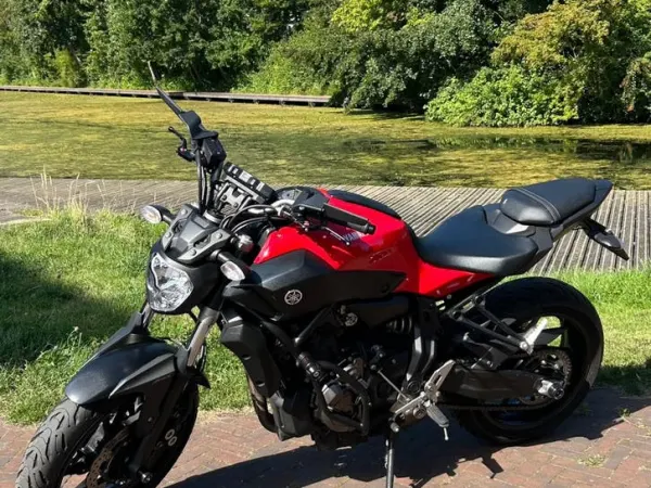 2014 Yamaha MT-07 - €5,400 · Bidding (1/1)