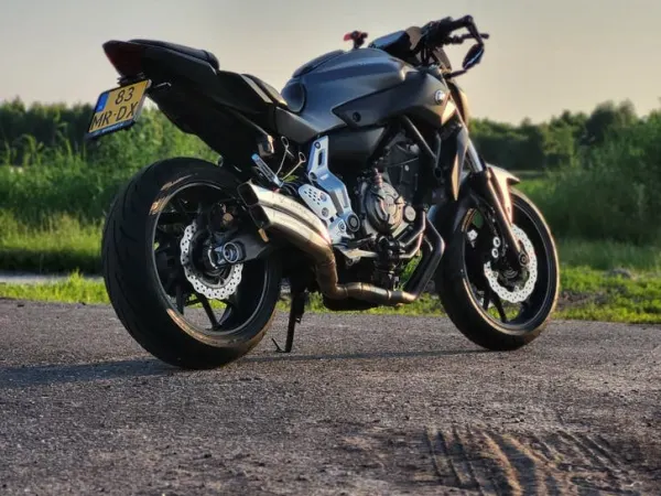 2015 Yamaha mt 07 abs - €5,250 · Bidding (1/1)