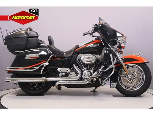 2007 Harley-Davidson Electra Glide Ultra Classic CVO - € 9.990 · Bieden (1/1)