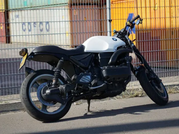 1995 BMW K 1100 - €3,695 · Bidding (1/1)