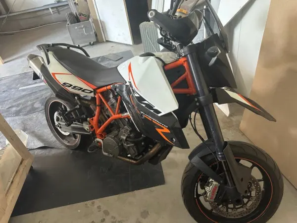 Year unknown KTM 990 Supermoto R - €6,800 (1/1)