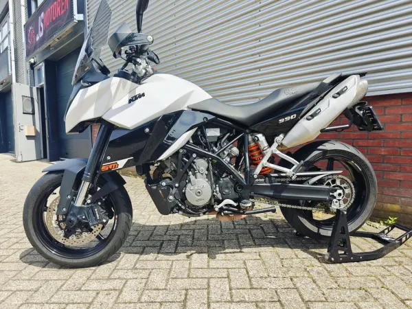 2012 KTM 990 Supermoto T - €6,250 (1/1)