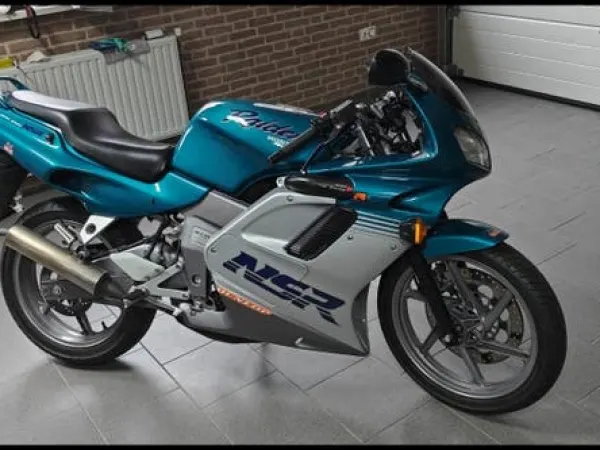 1998 Honda NSR 125 - Gereserveerd (1/1)