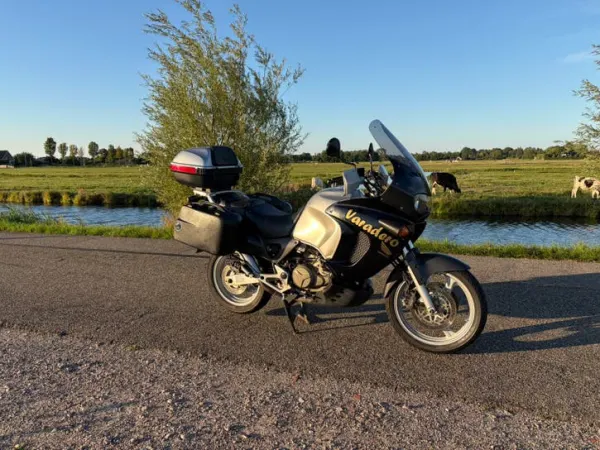 1999 Honda Varadero - Bieden (1/1)