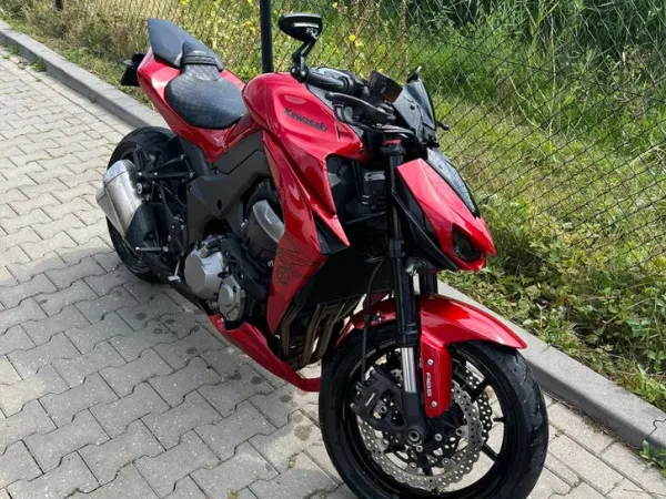 Bouwjaar onbekend Kawasaki Z 1000 - € 9.000 · Bieden (1/1)