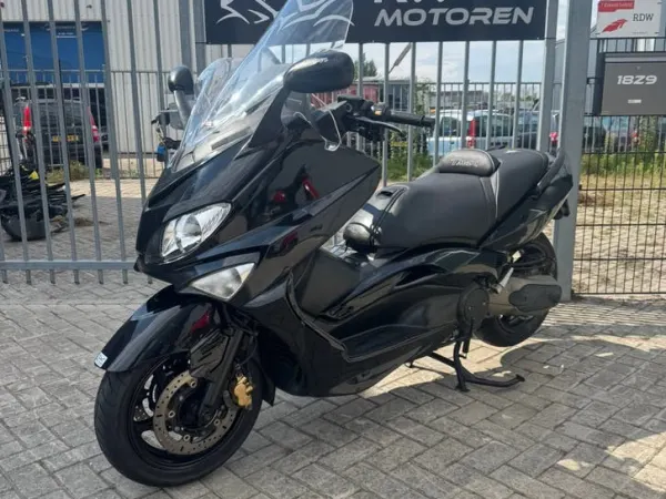 2004 Yamaha Tmax 500. 6 Maanden Garantie - € 3.999 (1/1)