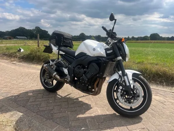 2006 Yamaha FZ 1 - €4,000 (1/1)