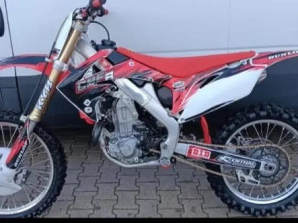 2012 Honda crf 450 r 4tact - €2,799 · Bidding (1/1)