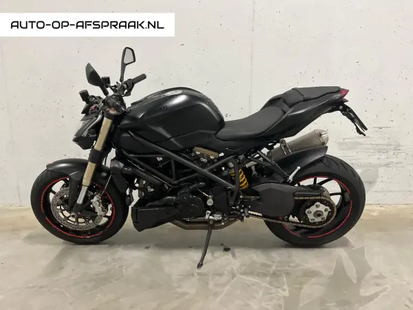 2012 Ducati Streetfighter - €6,767 (1/1)