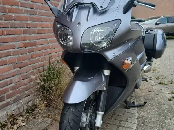 2003 Yamaha FJR 1300 - € 2.500 (1/1)