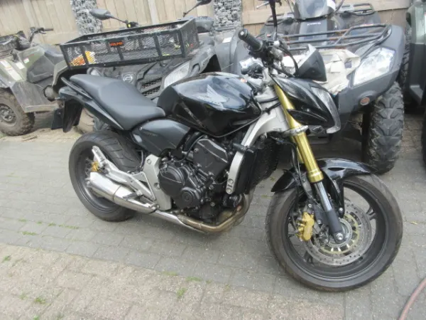 2008 Honda CB 600 FA - € 4.250 (1/1)